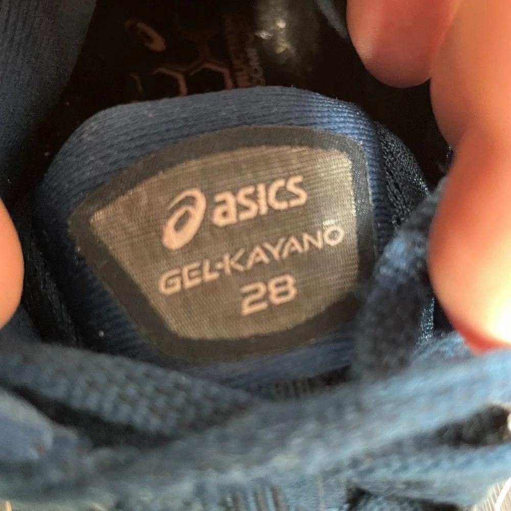 ASICS Shoes Womens 7 Blue Gel Kayano 28 Lace Up Sneakers Running Walking Comfort
